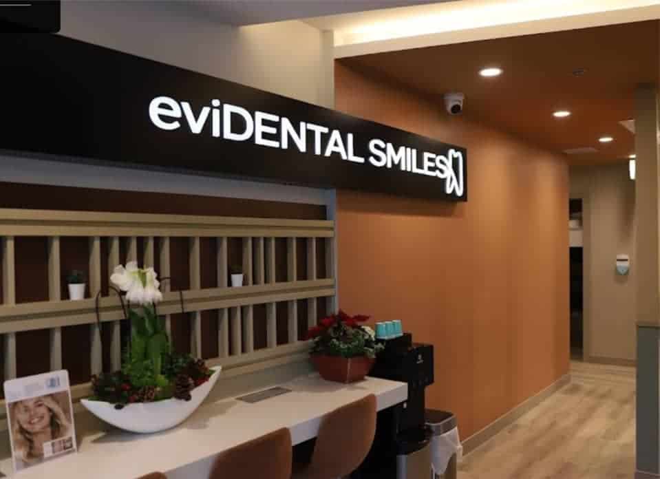 EviDental Smiles logo